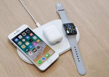 Apple-ın AirPower simsiz şarj pad layihəsi yəqin ki, hələ tam ləğv olunmayıb