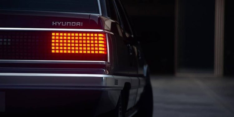 Hyundai bu klassik elektrik avtomobilini 35 illik yubileyi münasibətilə təqdim etdi