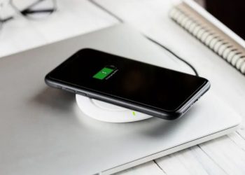 Bütün telefonlara simsiz enerji doldurma qabiliyyəti əlavə etmək mümkündürmü?!