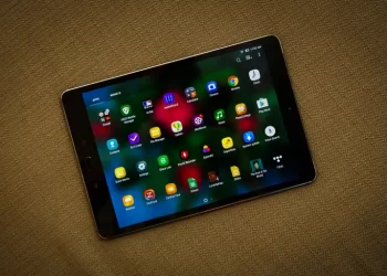 Yüksək keyfiyyətli və sərfəli planşet axtarırsınızsa, bu 10 tableti qaçırmayın