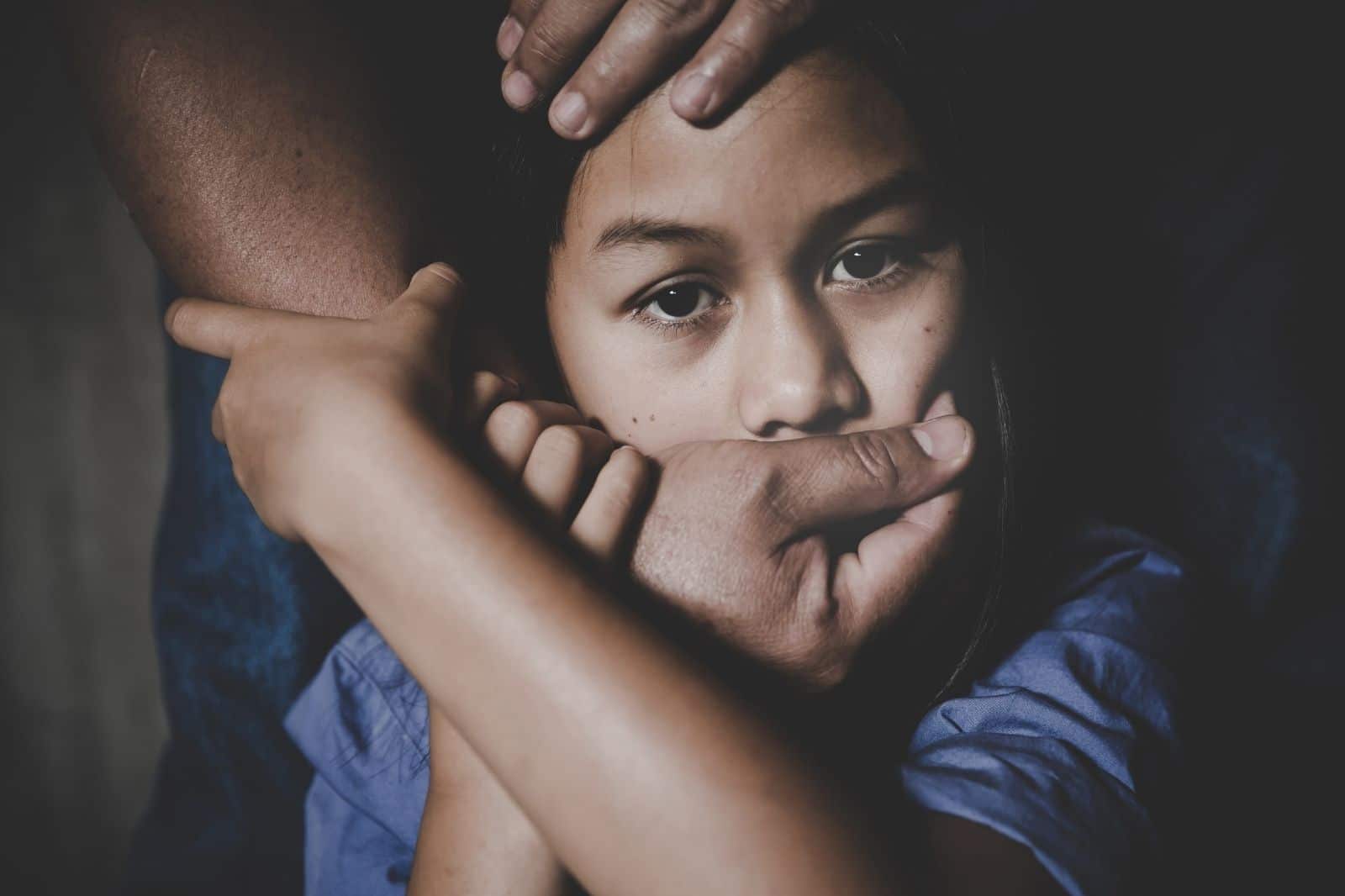 Qorxunc perspektiv: Amerikada uşaq cinsi istismarı