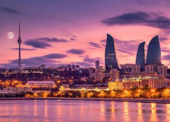 Bakı, Azərbaycanın paytaxtı Zaman, əhali və maraqlı faktlar