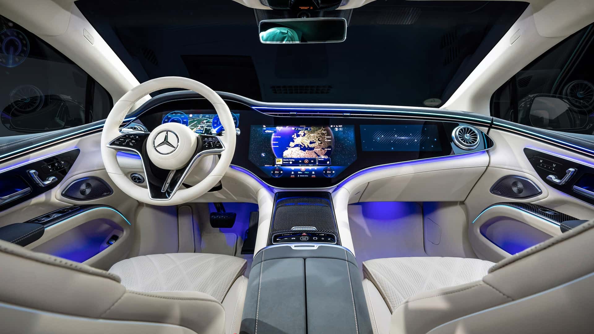 2025 model Mercedes-Benz EQS təqdim edildi