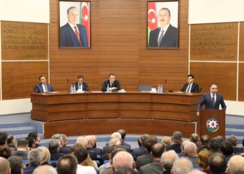 BŞİH: Qarlı havalara hazırlıq işləri görülür, xüsusi təyinatlı texnikalar hazır vəziyyətə gətirilib