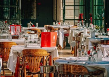 Bakıda restoranda dava: Həbs olunan var