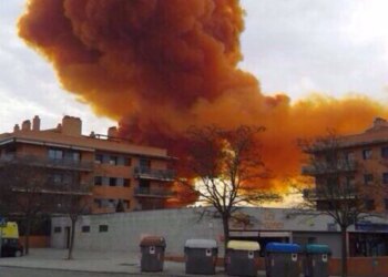 İspaniyada zavodda partlayış: Ölən və yaralananlar var