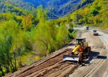 Suqovuşan-Sərsəng su anbarı-Qozlukörpü-Kəlbəcər avtomobil yolunun inşası davam edir