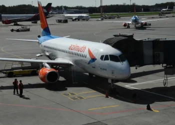 Rusiyada yaşayan azərbaycanlıdan nümunəvi addım: Yanan təyyarədən sərnişinləri xilas edib