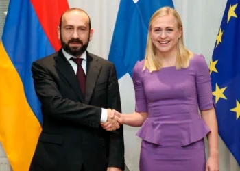 Mirzoyan finlandiyalı həmkarı ilə Azərbaycanla sülh prosesini müzakirə edib