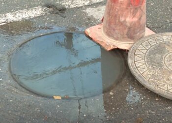 Sabunçu rayonunda çirkab suları evlərə dolur