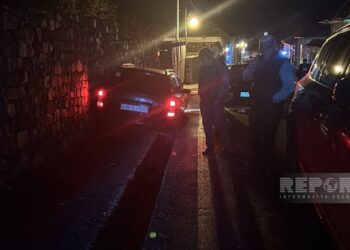 Şəkidə avtomobillə motosiklet toqquşub, ölənlər var