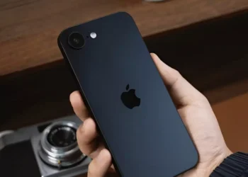 iPhone SE 4 Apple-nin Eksklüziv 5G Modemli Telefonu