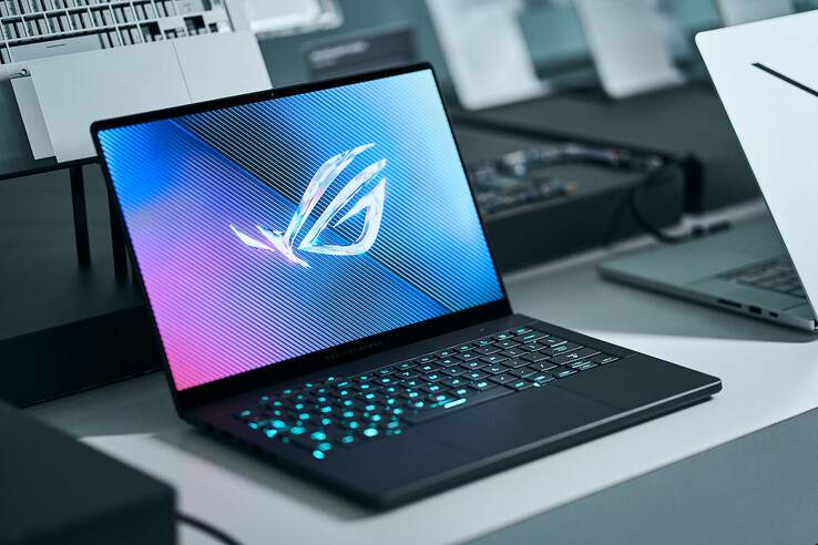 ASUS ROG Zephyrus G14  Kompakt Dizaynda Yüksək Performans