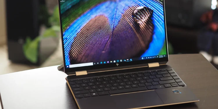 HP Spectre x360 14 - Ən Yaxşı 2-si 1-də Noutbuk