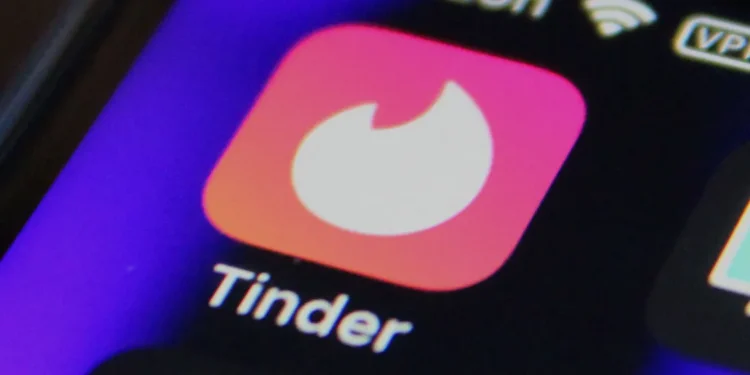 Tinder-də Yeni "İkiqat Görüş" Xidməti Gəncləri Cəlb Edir