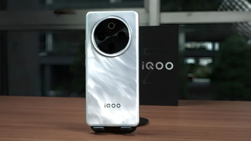 iQOO Z10 Orta segment telefonlar