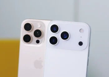 iPhone 17 Pro və Poco Oxşarlıqlar Nə Dərəcədədir